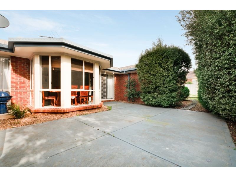 15 Sunnybrook Court, Craigieburn VIC 3064