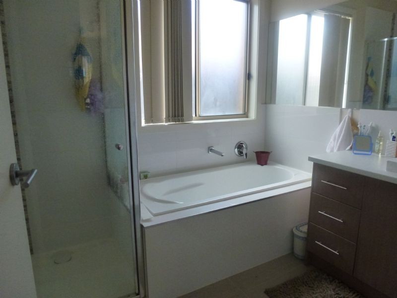 14 Kensley Circuit, Craigieburn VIC 3064