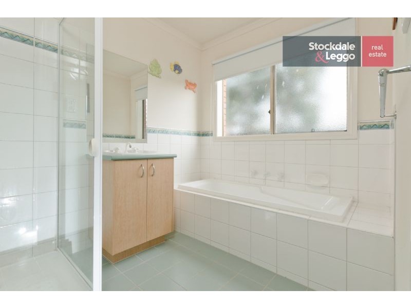 56 Sandover Drive, Roxburgh Park VIC 3064