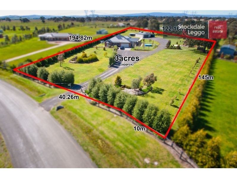 54 Callaway Drive, Mickleham VIC 3064