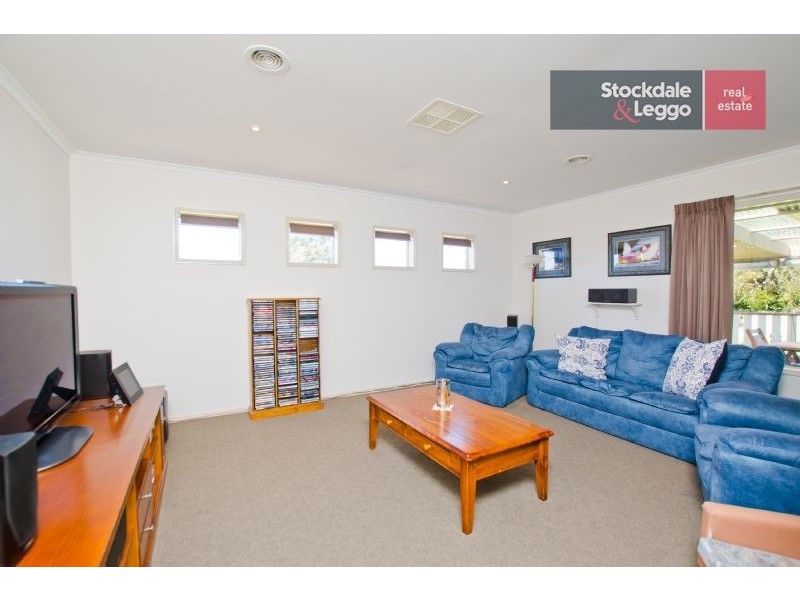 54 Callaway Drive, Mickleham VIC 3064