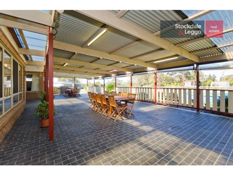 54 Callaway Drive, Mickleham VIC 3064