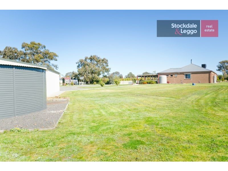 54 Callaway Drive, Mickleham VIC 3064