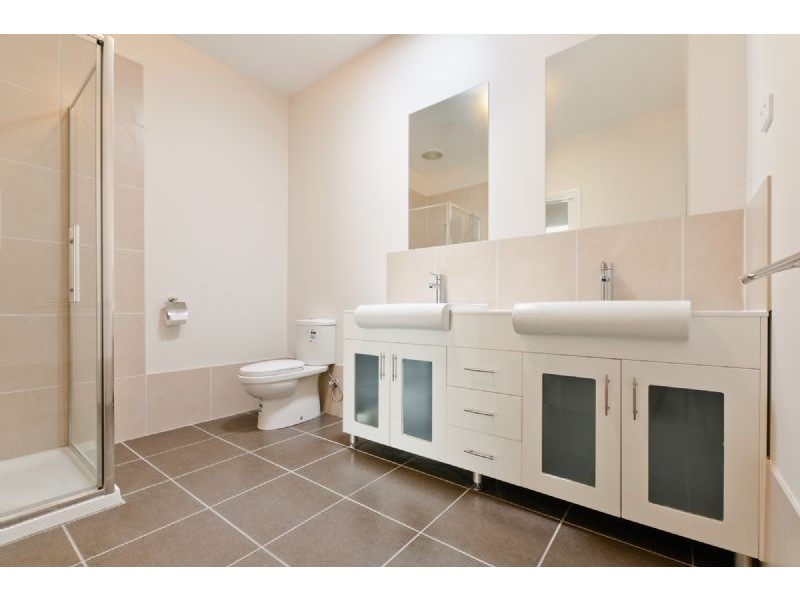 10 Eastleigh Street, Craigieburn VIC 3064