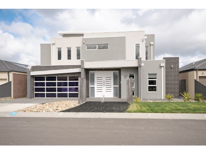 33 Corringa Way, Craigieburn VIC 3064