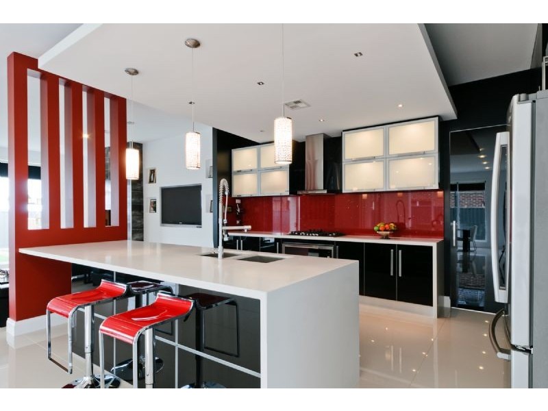 33 Corringa Way, Craigieburn VIC 3064