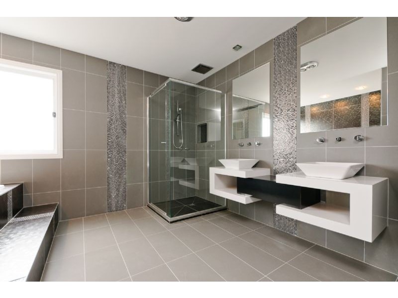 33 Corringa Way, Craigieburn VIC 3064