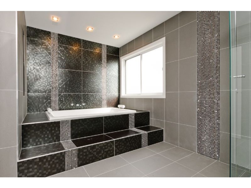 33 Corringa Way, Craigieburn VIC 3064