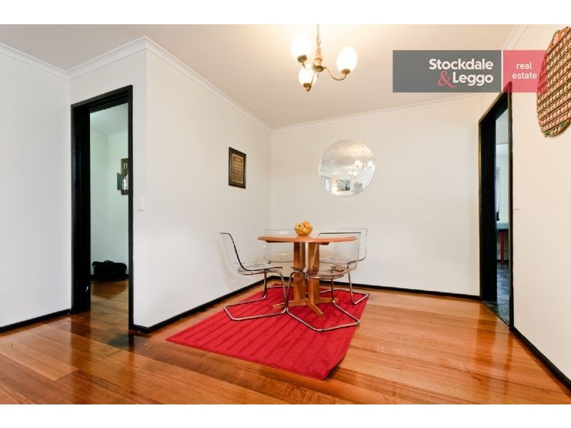 14 Wattleglen Street, Craigieburn VIC 3064