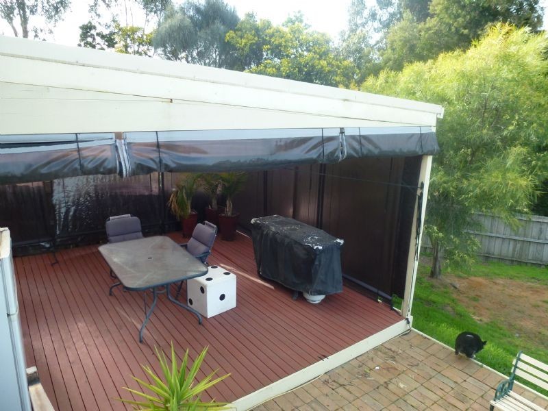 8 Falmer Place, Craigieburn VIC 3064