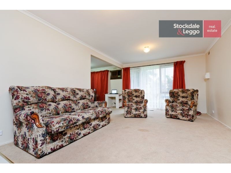 37 Bank Street, Craigieburn VIC 3064