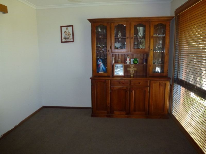 24 Cowes Street, Craigieburn VIC 3064