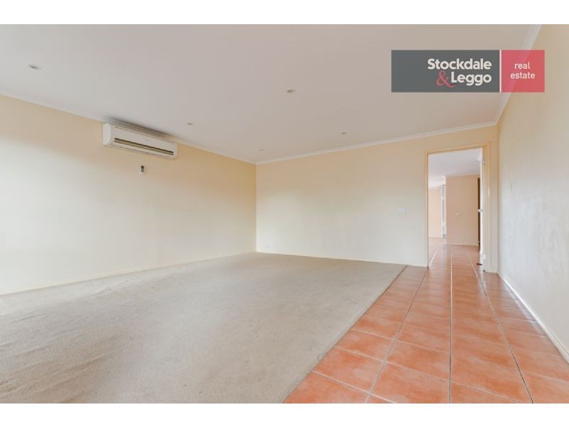 5 Swinburne Close, Craigieburn VIC 3064