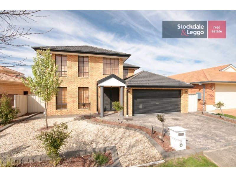 24 Waterbury Turn, Craigieburn VIC 3064