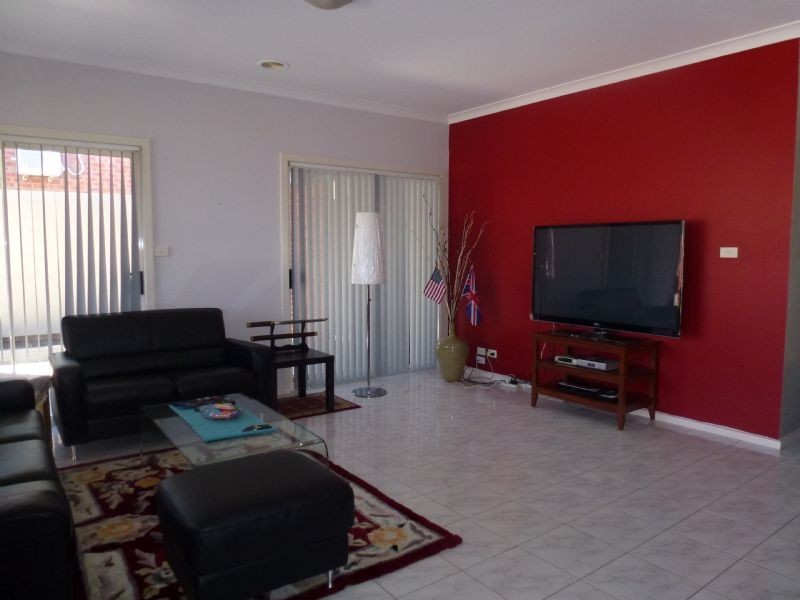 8 Reay Drive, Craigieburn VIC 3064