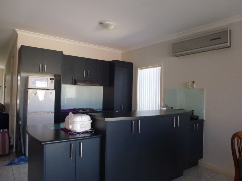8 Reay Drive, Craigieburn VIC 3064