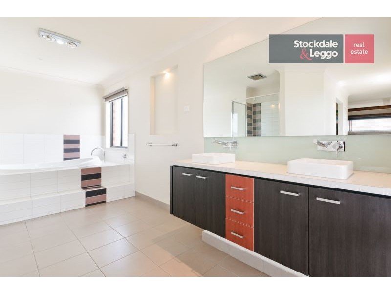 87 Northumberland Circuit, Craigieburn VIC 3064