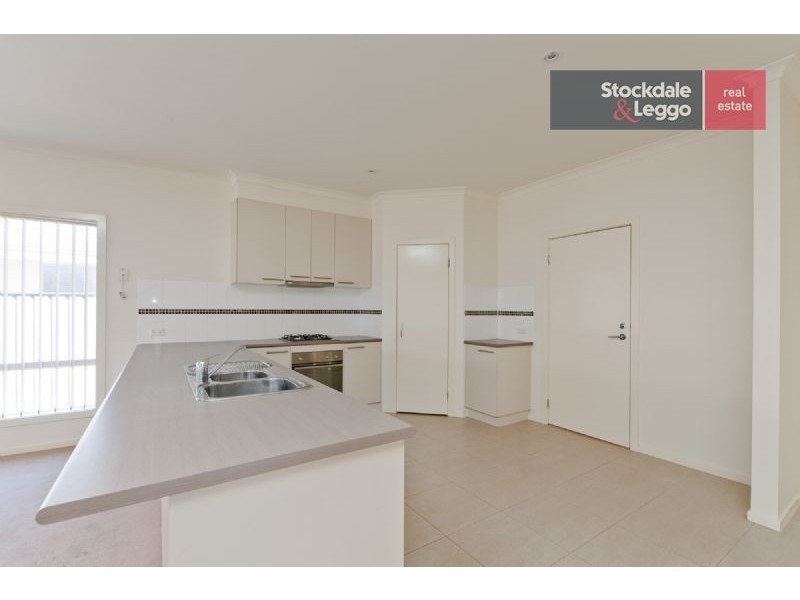 30 Grove Road, Craigieburn VIC 3064