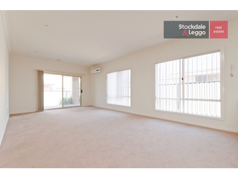 30 Grove Road, Craigieburn VIC 3064