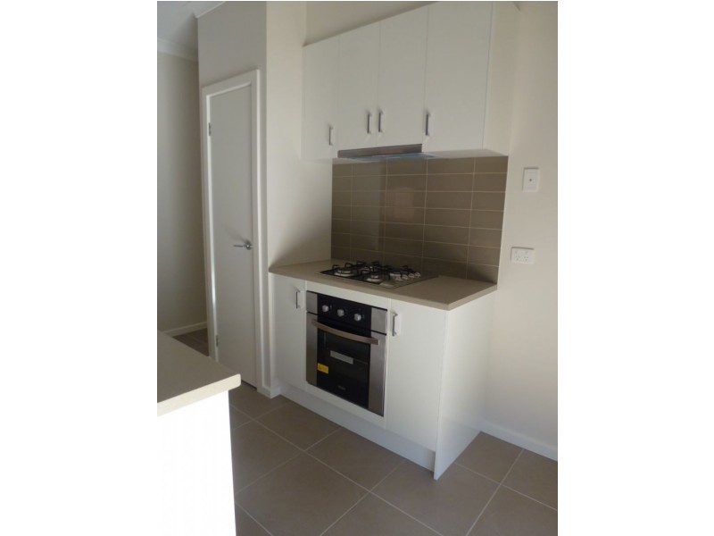 4/48-50 Pearl Drive, Craigieburn VIC 3064