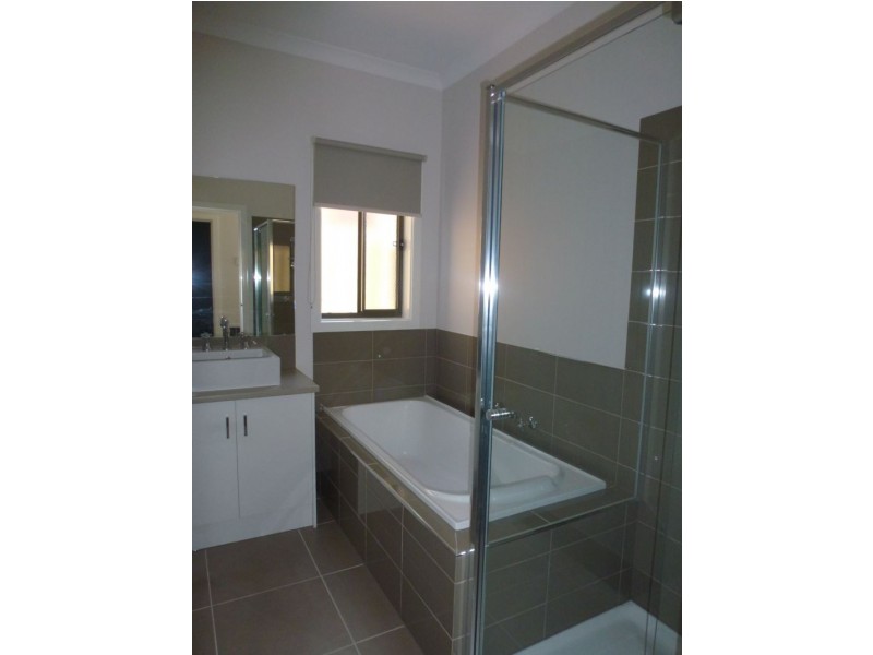 5/48-50 Pearl Drive, Craigieburn VIC 3064