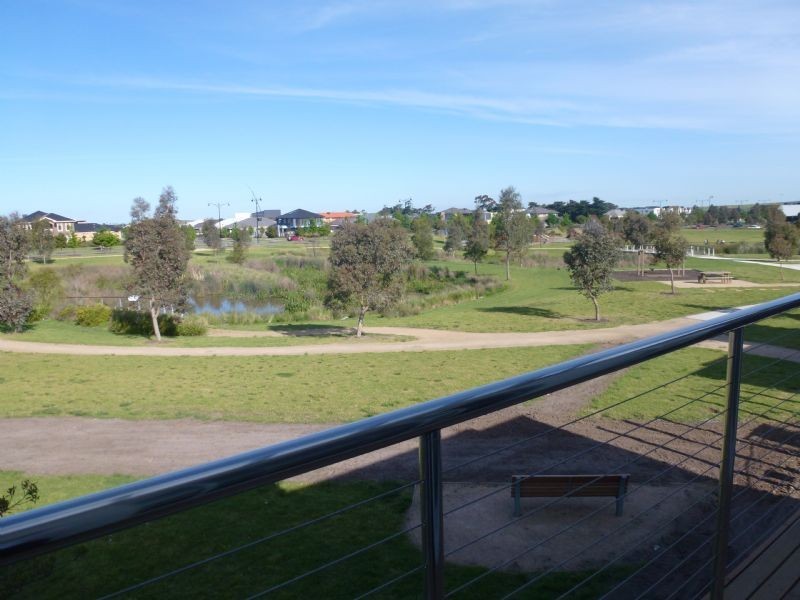 19 Angeline Way, Craigieburn VIC 3064