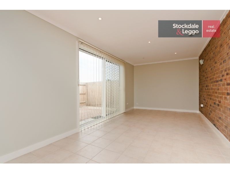 37 Medway Road, Craigieburn VIC 3064