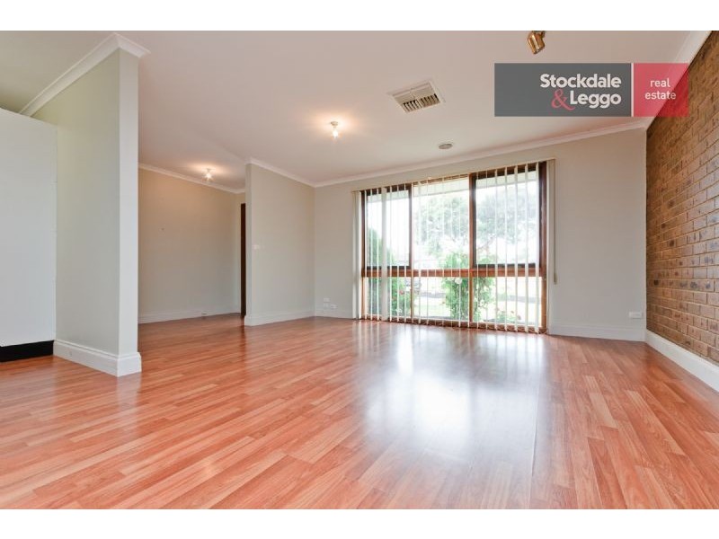 37 Medway Road, Craigieburn VIC 3064