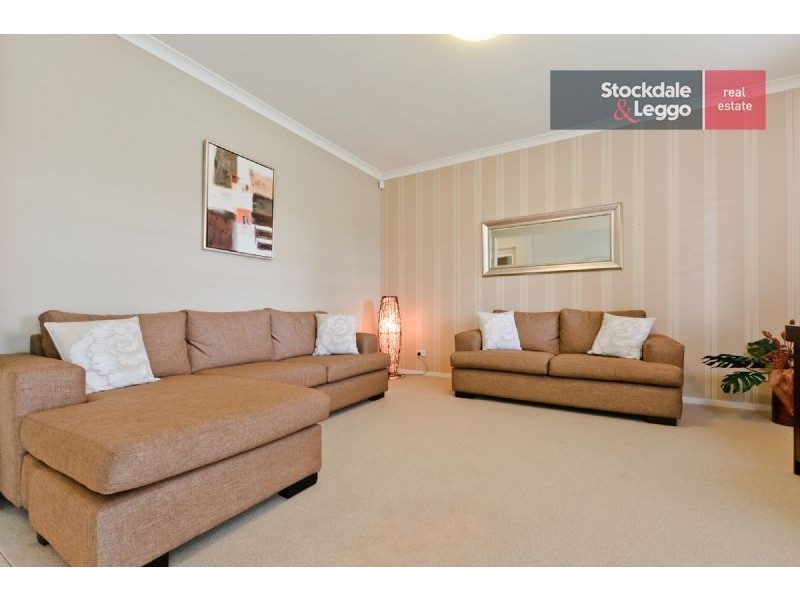 15 Moresby Court, Craigieburn VIC 3064