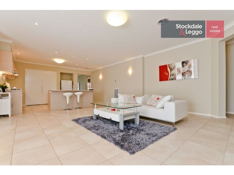 15 Moresby Court, Craigieburn VIC 3064
