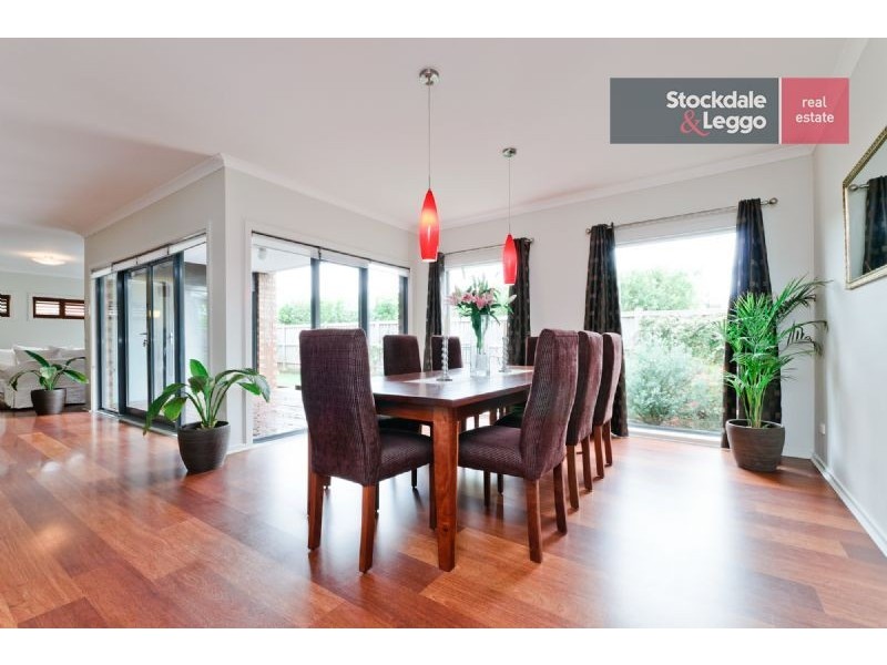 25 Beechville Place, Craigieburn VIC 3064