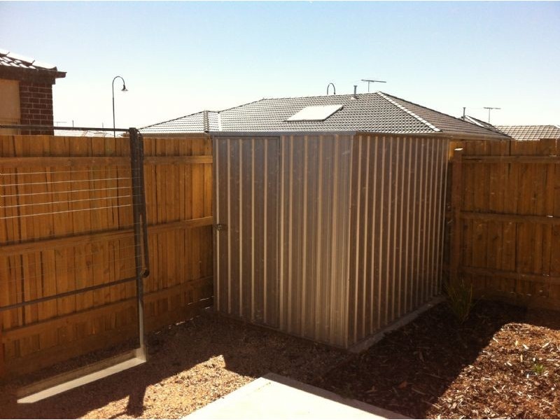 3/6 Hedland Court, Craigieburn VIC 3064