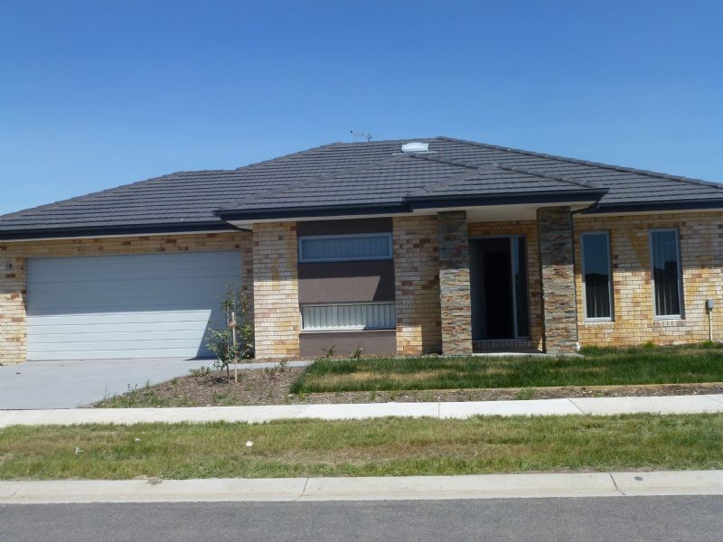 3/1-13 Katsura Retreat, Roxburgh Park VIC 3064