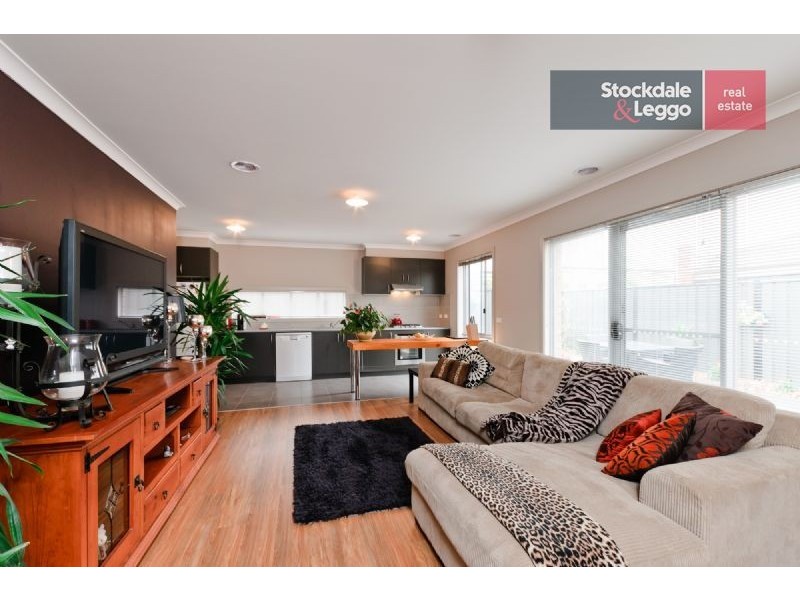 11 Bevan Lane, Craigieburn VIC 3064