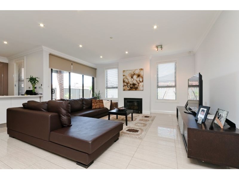 13 Arapiles Avenue, Craigieburn VIC 3064