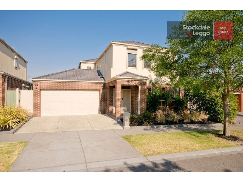 10 Beechville Place, Craigieburn VIC 3064