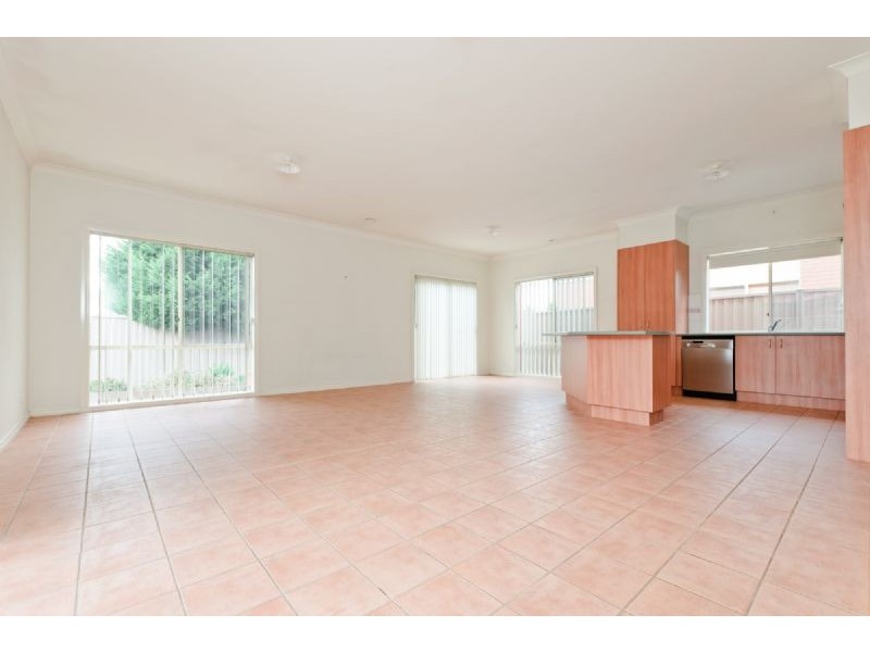 16 Goulburn Way, Craigieburn VIC 3064