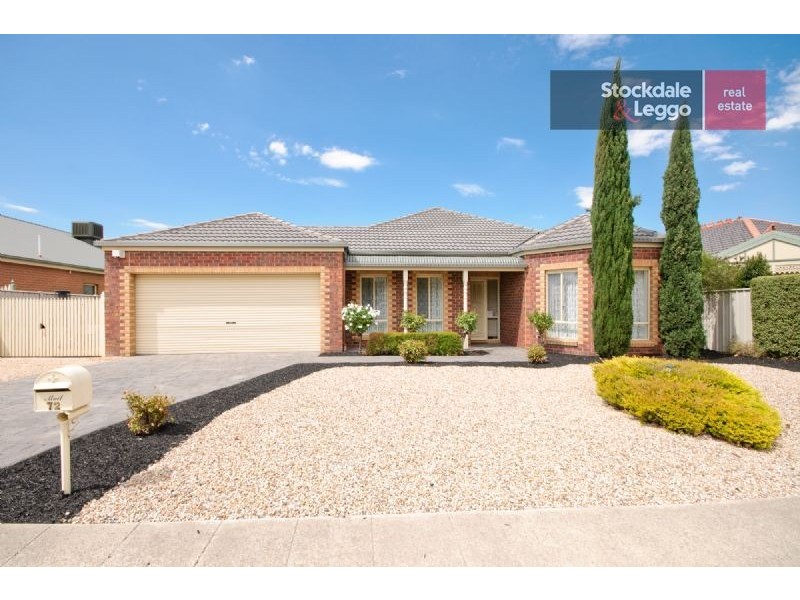 72 Lakes Drive, Craigieburn VIC 3064