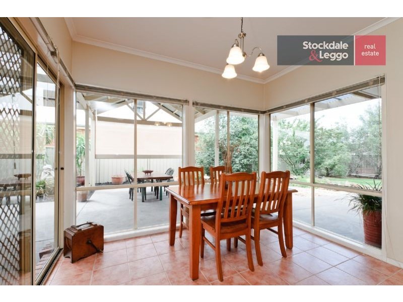 72 Lakes Drive, Craigieburn VIC 3064