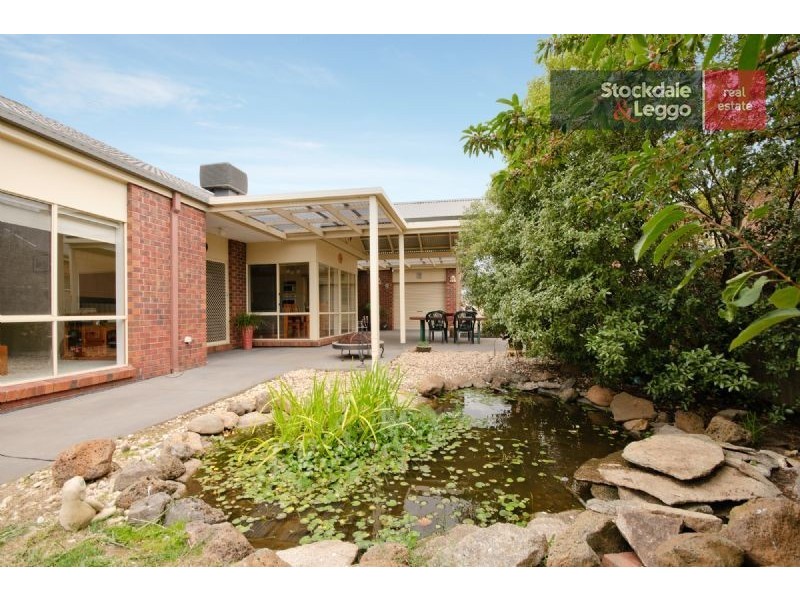 72 Lakes Drive, Craigieburn VIC 3064
