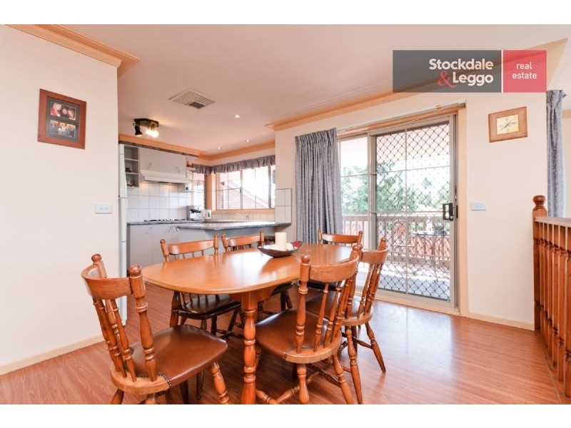 6 Falmer Place, Craigieburn VIC 3064