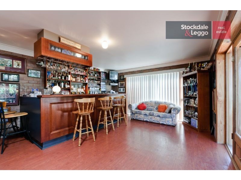 6 Falmer Place, Craigieburn VIC 3064