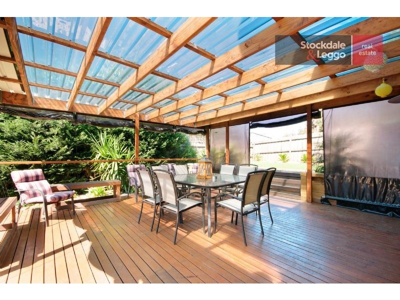 6 Falmer Place, Craigieburn VIC 3064