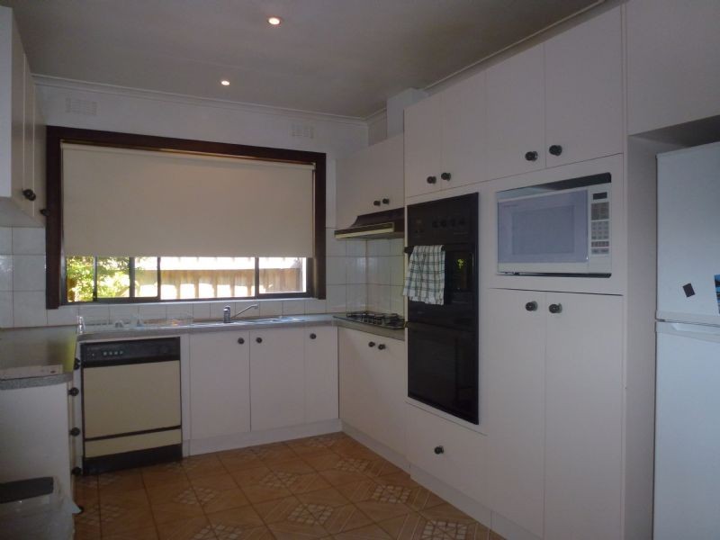 4 Lindsay Street, Glenroy VIC 3046