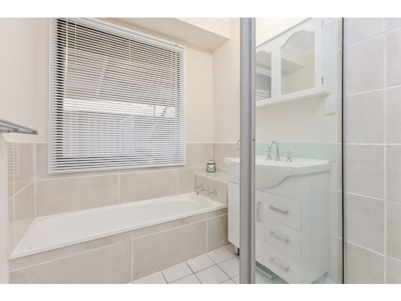 1/82 Cimberwood Drive, Craigieburn VIC 3064