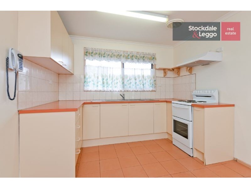 2/17 Northern Crescent, Craigieburn VIC 3064
