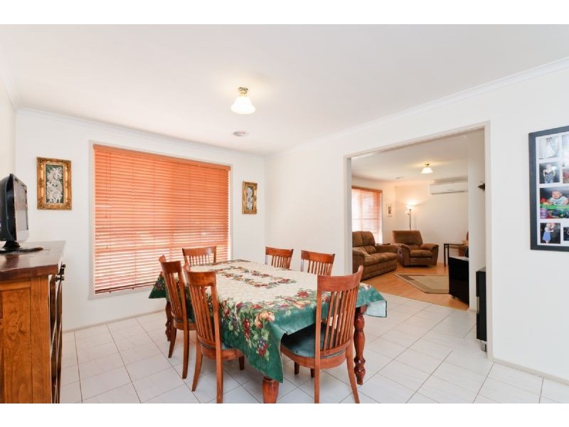 1 Lindfield Court, Craigieburn VIC 3064