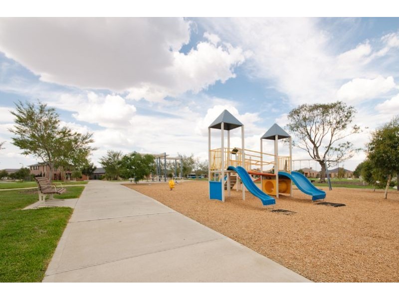 12 Andover Lane, Craigieburn VIC 3064