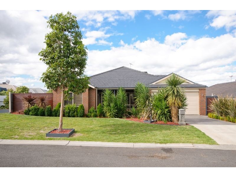 36 Bowral Loop, Craigieburn VIC 3064