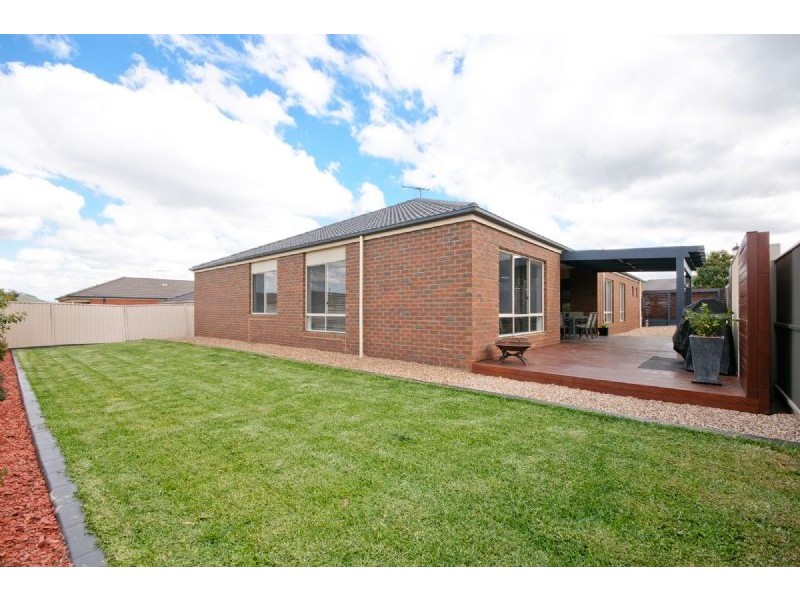 36 Bowral Loop, Craigieburn VIC 3064